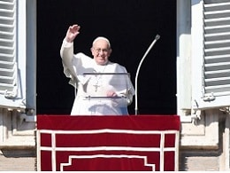 PAPA: LA VIOLENZA SI SCONFIGGE CON L'AMORE